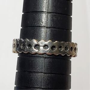 Silver Tone Abstract Ring Sz 8.5 Minimalist Basic Unsigned